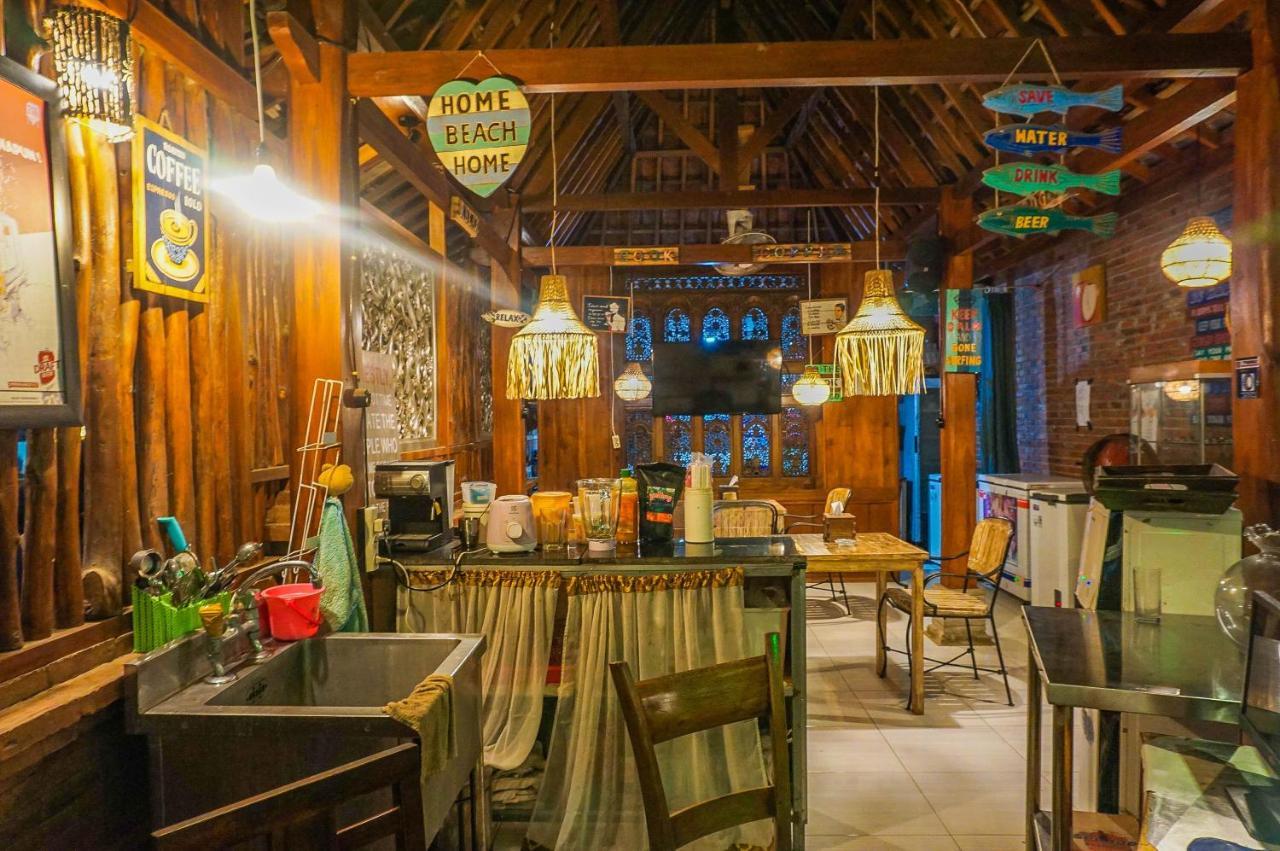 The Wisma Pulau Merah Pasanggaran 외부 사진