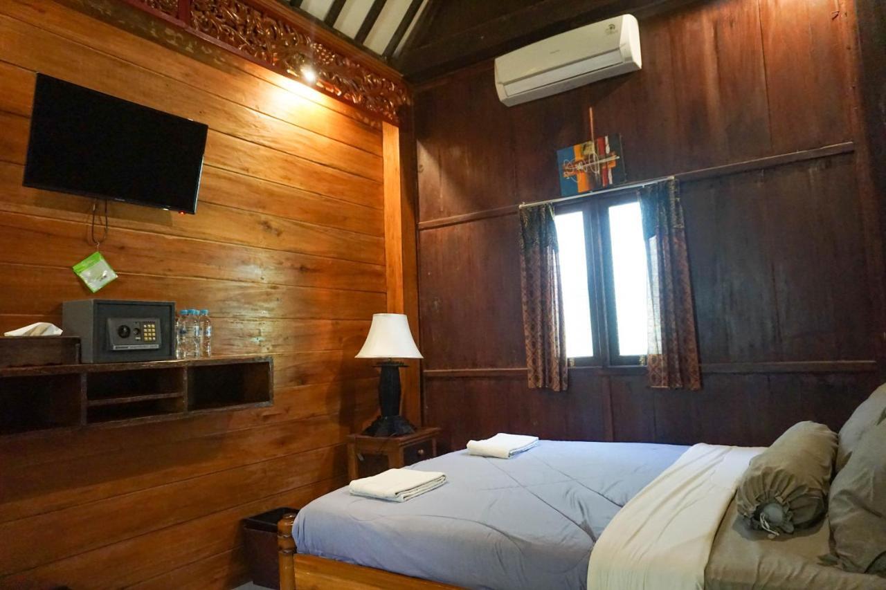 The Wisma Pulau Merah Pasanggaran 외부 사진